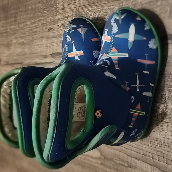 Bogs Airplane Print Rain Boots Toddler Size 7 - Picture 5 of 8